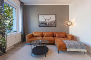 Modernes Apartment mit Garage & PS4 von STAY YOUR WAY
